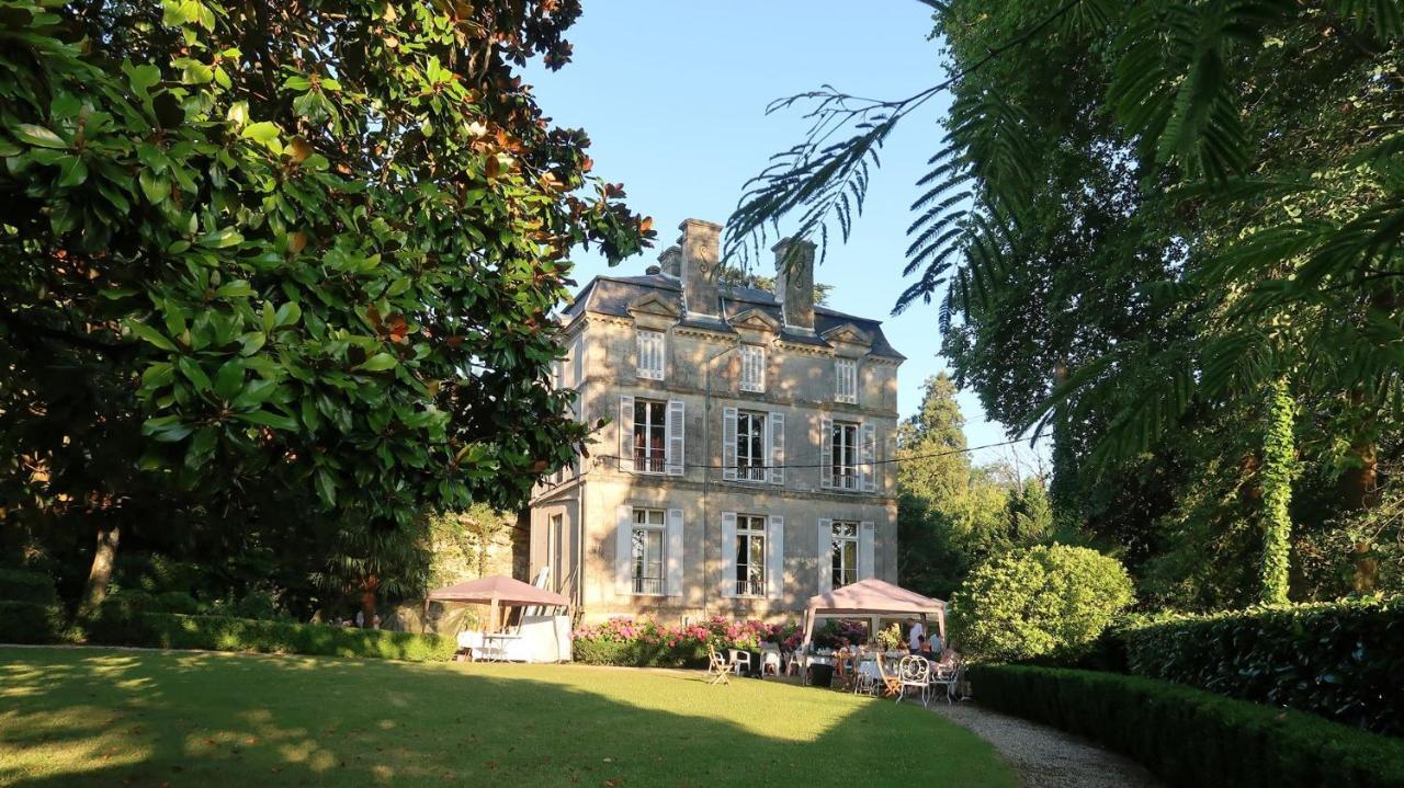 Chateau Du Vallier Superbe Suite Vignobles Bordeaux Langoiran Exteriör bild
